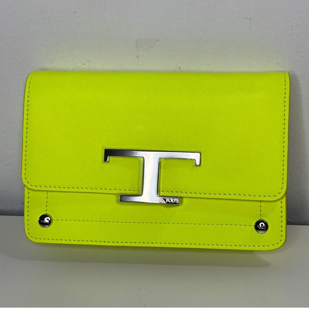 NWT Tod's T Timeless Neon Yellow/Lime Leather Micro Belt Bag Purse